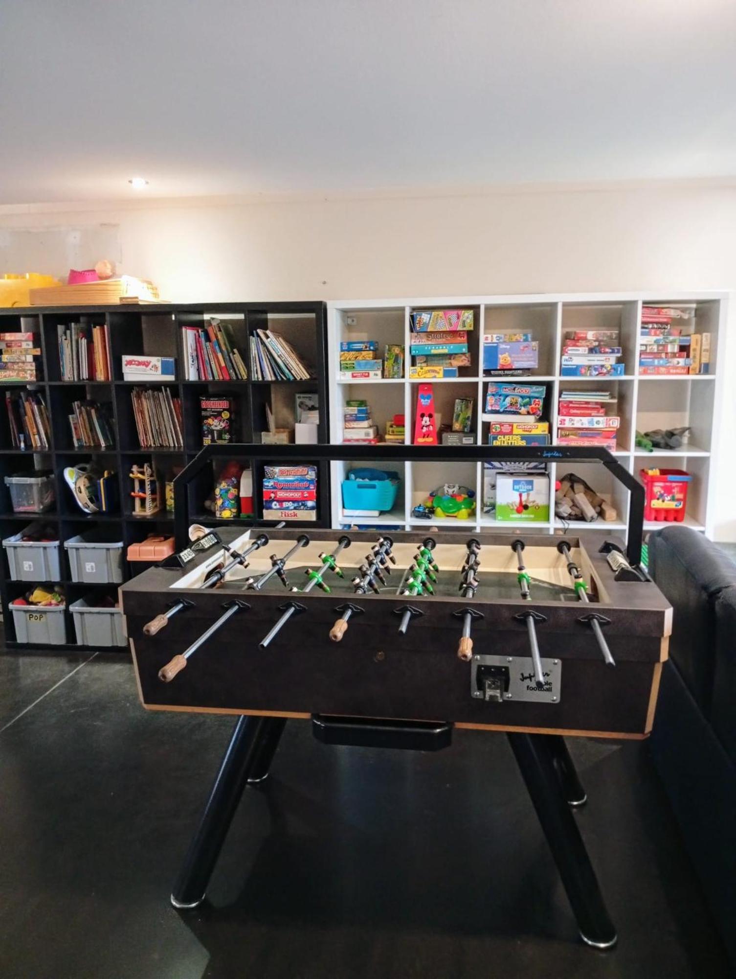 De Smishoeve Met Kinderpret, Dieren En Wellness Heers Exterior photo