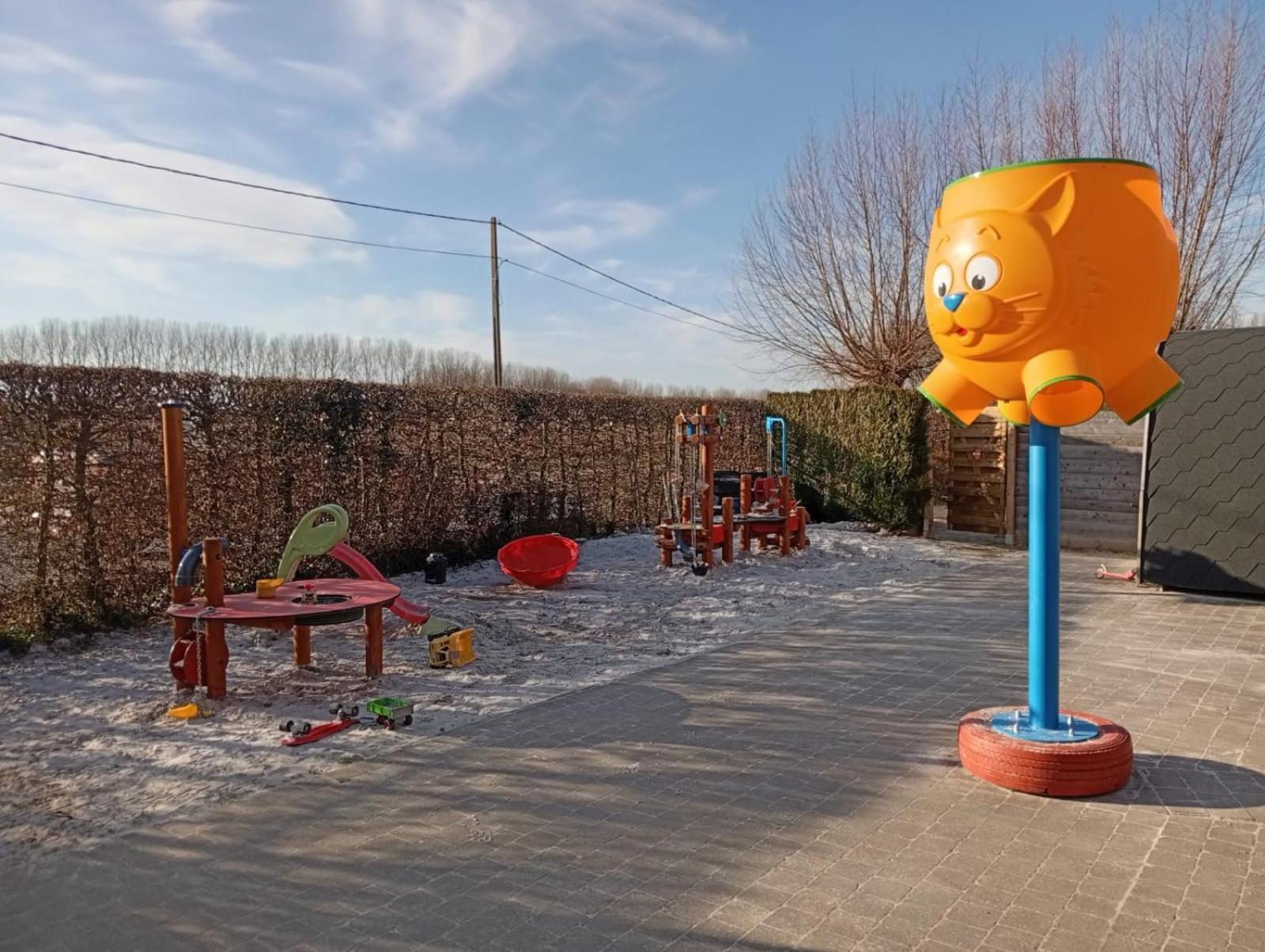 De Smishoeve Met Kinderpret, Dieren En Wellness Heers Exterior photo